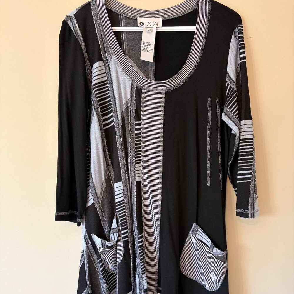 Chagall black and grey tunic